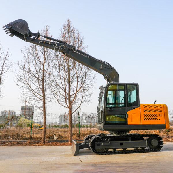 8 ton excavator - Image 5