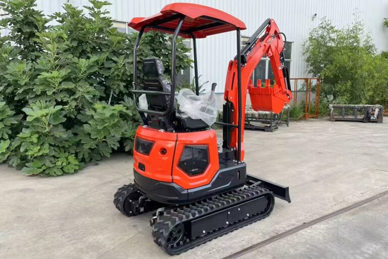 Italian customers are using our small excavators for their work.