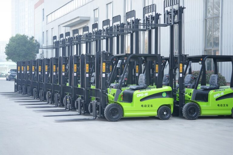 Skott Strengthens Southeast Asia’s Green Logistics with 22 Four-Wheel Electric Forklifts