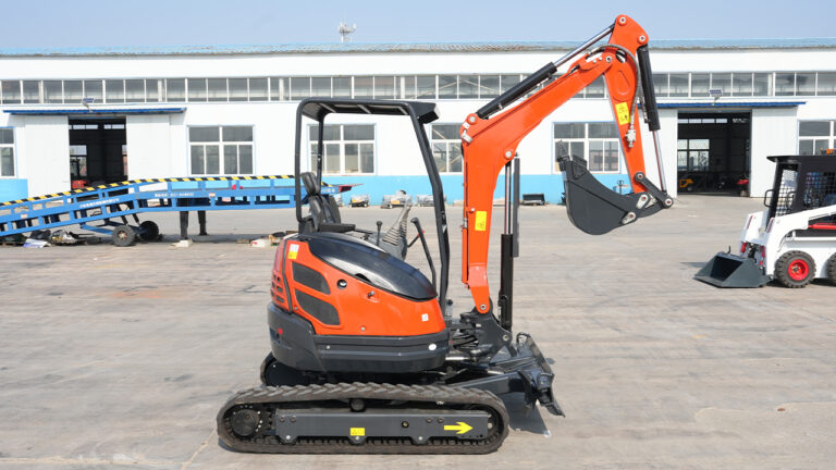 Unlock Power in Tight Spaces: The 2.5-Ton Mini Excavator